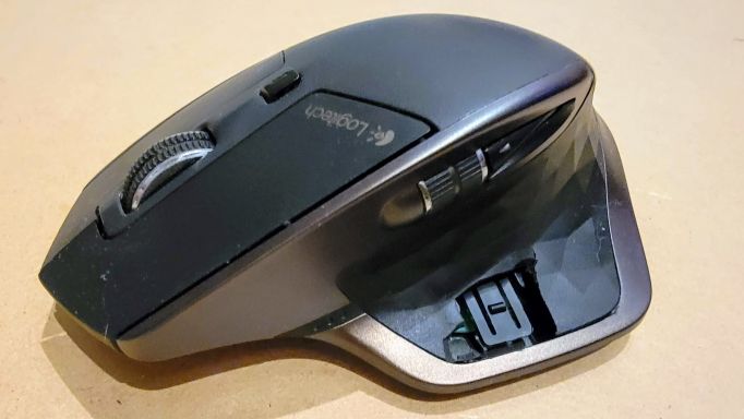 My "repaired" mouse.
