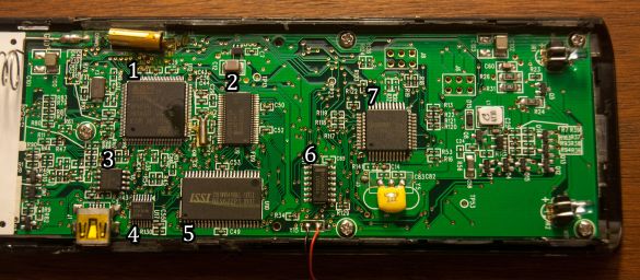 Close up of the Nevo C2 PCB, with chips numbered.