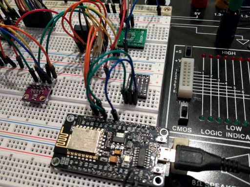 First complete working prototype of my wireless weather station.